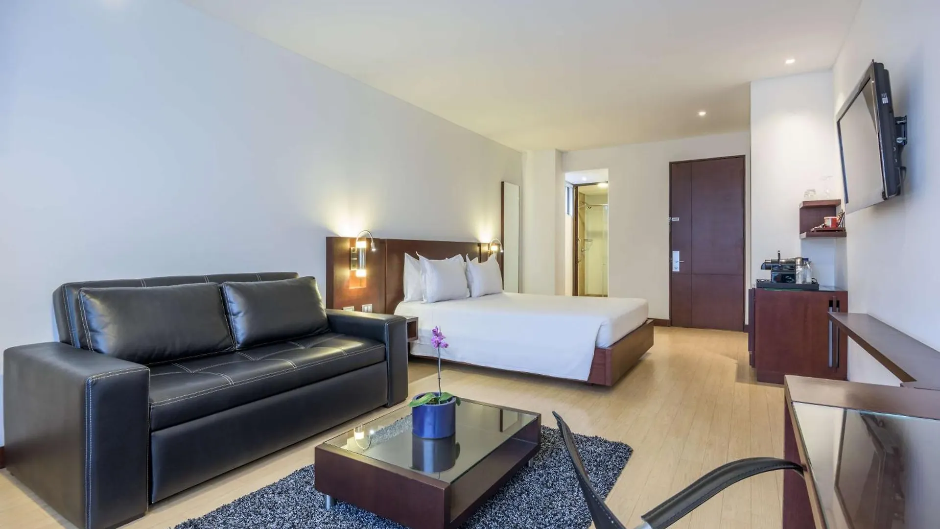 Hotel Nh Bogota Urban 93 Royal 4*,  Colombia